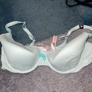 VS mint bra